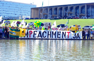27/05/2015 - Manifestação em frente ao Congresso Nacional. Foto: Alex Ferreira / Câmara dos Deputados
